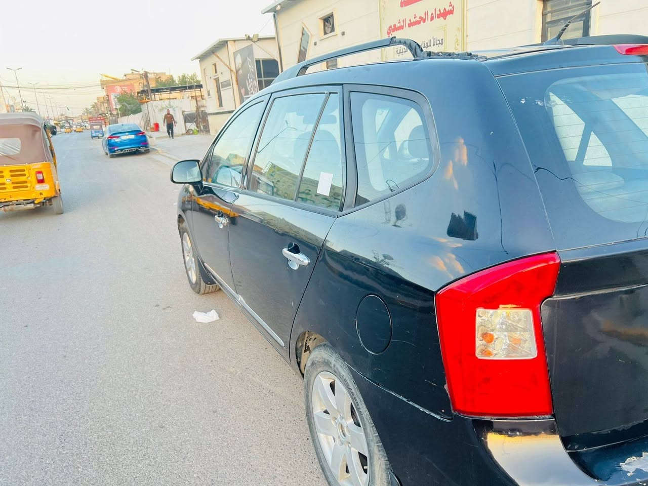 🚘 كيا كارنز 2009 للبيع
السيارة ترايها للبصرة، وحالتها جيدة:
🔹 حدادة جديدة
🔹 تبريد ممتاز
🔹 تايرات كلها جديدة
🔹 بيها فقط شبر واحد صبغ
🔹 بيها ضربة بالخاملغ الأيمن
🔹 الدعاميات الأمامية والخلفية تعبانة وتحتاج تبديل
🔹 باقي السيارة ما بيها شي

💵 السعر: 115 ورقة وبيها مجال للجاد

📍 المكان: بغداد – الشعب
📱 واتساب: ***********

السيارة موجودة للمعاينة، والجاد يتفضل وحياه الله.
