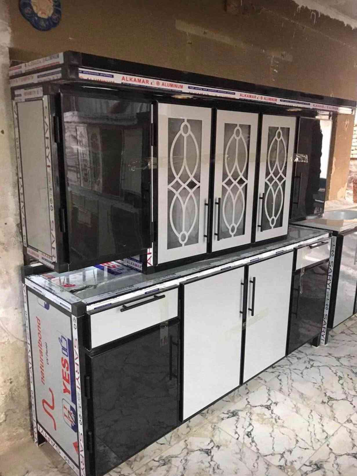 تخفيضات كاونترات مترين شرط شرط التزكام بليت واحد ملم نرماده حفر جرارات شفط نقش cnc تاج وكلوبات شغل درجه اولى ب395 واذا وياه سنك متر وربع مرمر ب٥٩٥ يصير اللون حسب الطلب العنوان ناصريه شارع الاخلاص *********** ناصرية, ذي قار

