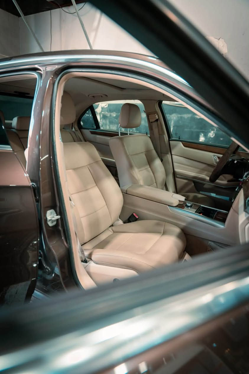 للبيع 
*********** 

Mercedes-Benz 
E class 2016 
150.000Km 
وارد امريكي حادث صندوق 
بدون اي نقص جاهزه ١٠٠٪؜
