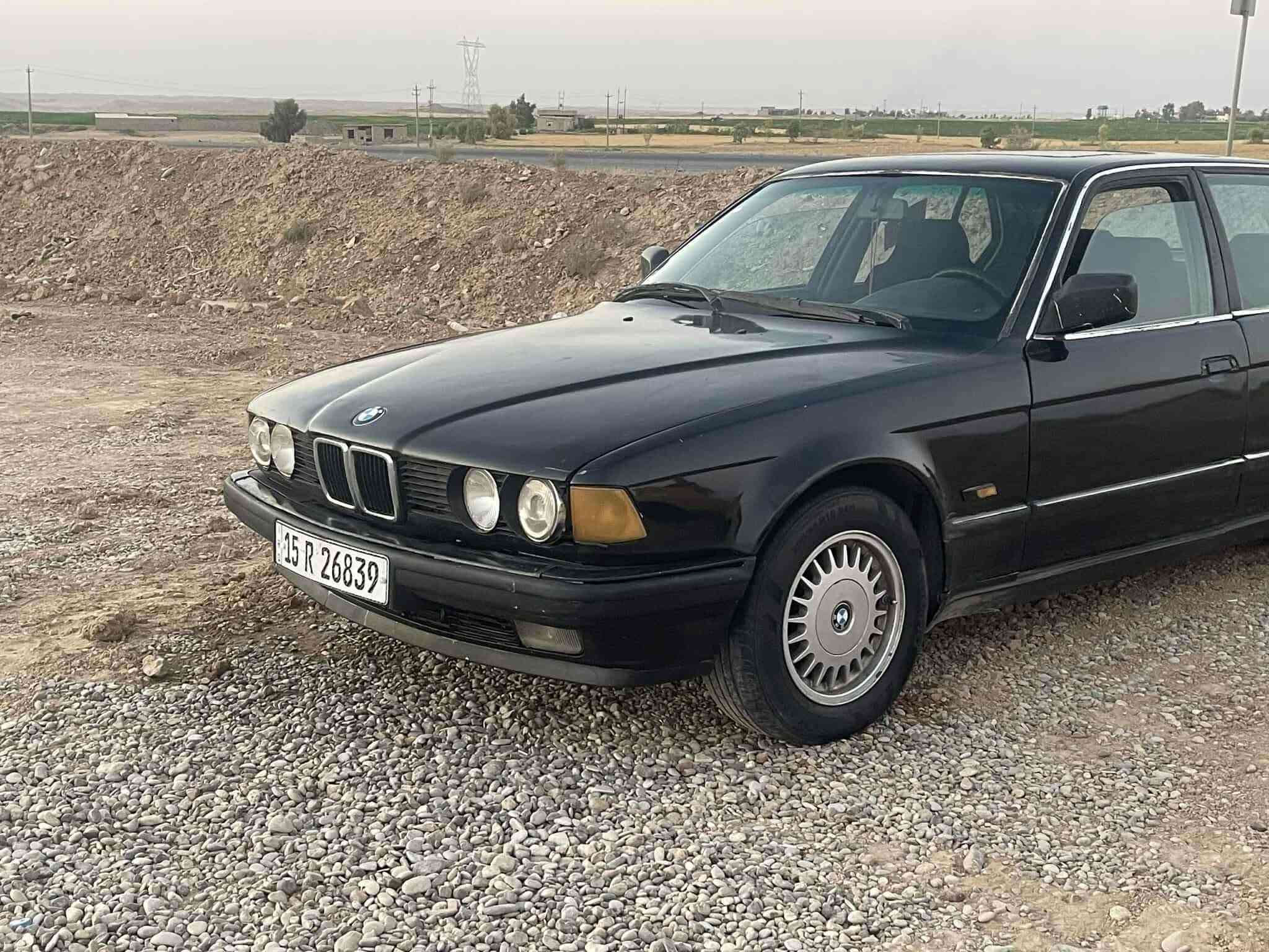 للبيع مستعجل رقم انبار انكليزي شرط عقدد مرور مكااننيي. بغداد العبيدي بس. عندي مشكله بلكير بي طبه السعر 32 قفل هاتف ***********والشرااي. بي خير
