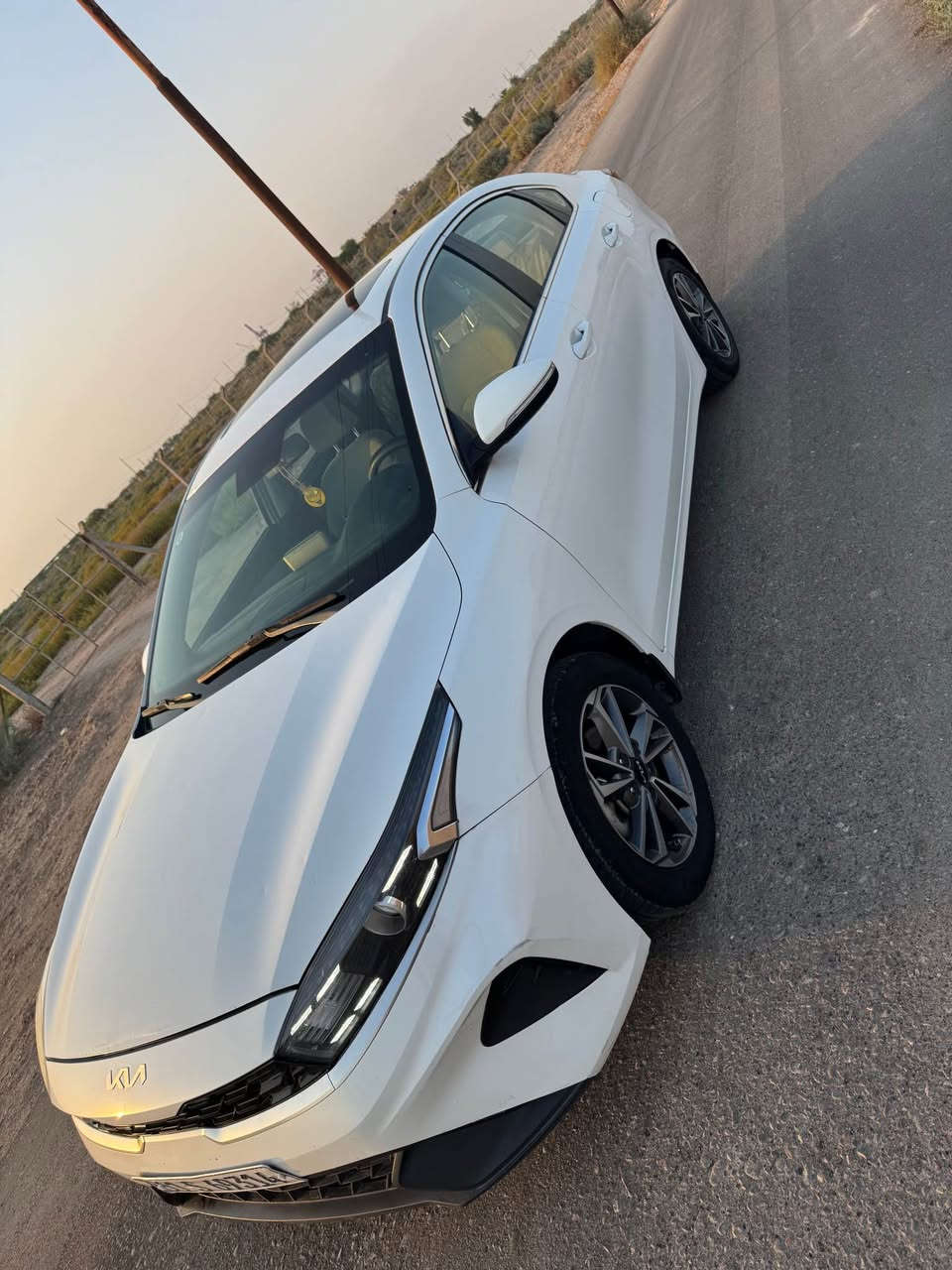 🚘 كيا سيراتو 2000 دوش للبيع

📌 اللون: أبيض
📌 الرقم: بغداد دولي
📌 الممشى: 110,000 كم
📌 المواصفات: فول مواصفات
✅ فتحة سقف
✅ تبريد قطعتين
✅ شاشة تحكم ستيرن
✅ مري سحب عند القفل

🔧 حالة السيارة:
ضربة بالجامع الأيسر، وراجع ع البارد كامل، وأربع أصابع بالبنيد.
السيارة قابلة للفحص الكامل.

💰 السعر: 160 ورقة
🔻 المجال بسيط جداً للجاد فقط.

📍 الموقع: البصرة – أبي الخصيب
📞 للاتصال: ***********

للجادين فقط، والفحص خير دليل. ابو الخصيب, البصرة
