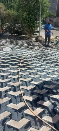 🔥 سلام عليكم 🔥 🏗️ تنفيذ جميع أعمال المقرنص والتشطيبات الحديثة بأعلى دق...