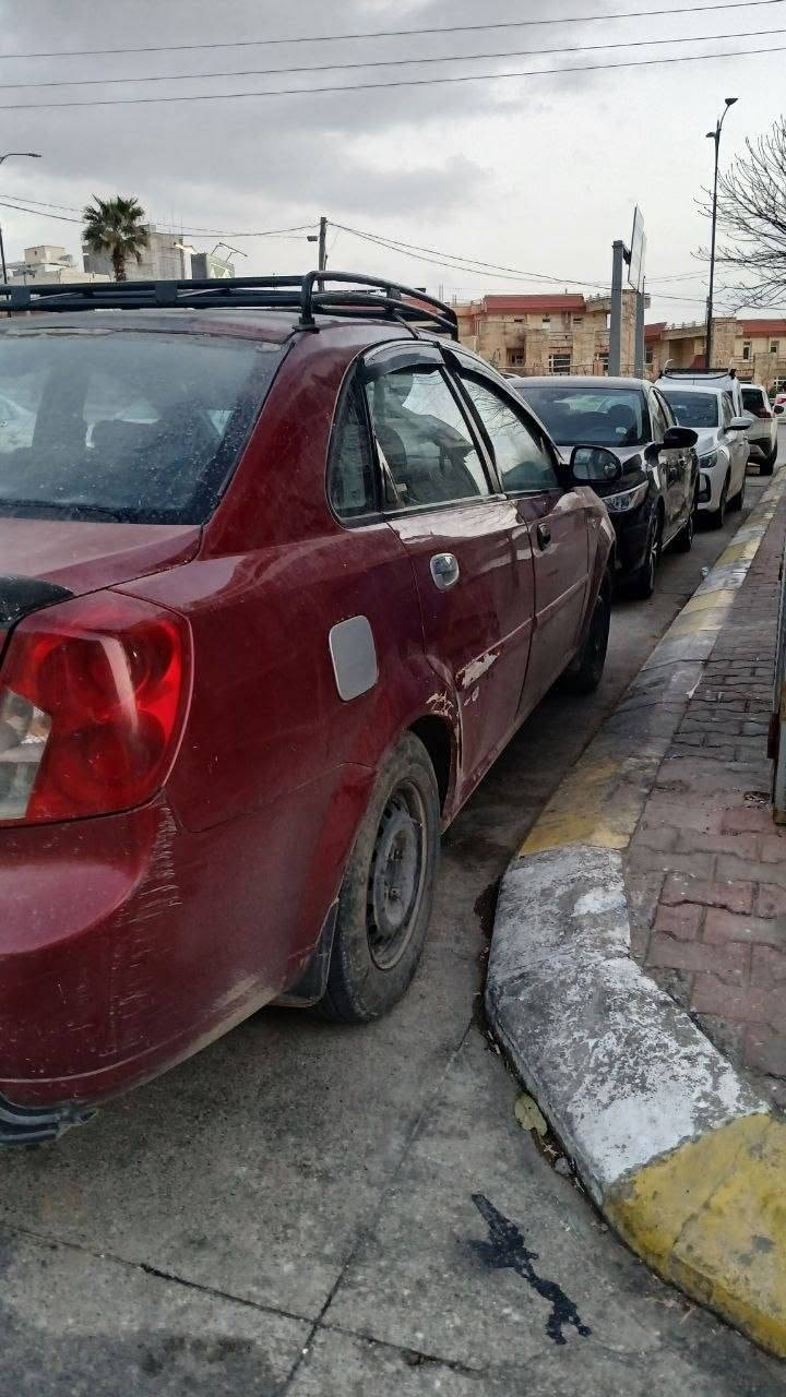 اوبترا ٢٠٠٤
كير عادي محرك نضيف تبريد شغال
تخم تاير باتري جديد كهربائيات حديثه وجديده البدي نضيف مثل ماتشوفون بالصوره الداخل نضيف السعر 53 ورقه 
عنوان السياره زيونه
***********
