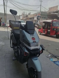 دراجة شحن • مدرعة بالكامل • ٦ بطاريات كرافين