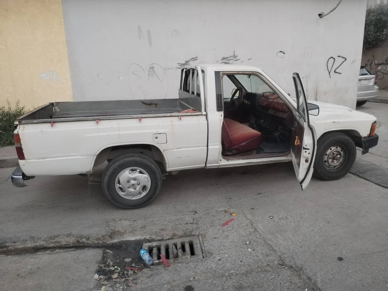 بيكم 85 رقم نينوى انكليزي خمسه كير محرك اكسن  شرط  طخم تواير جداد ويرمنيه  شغاله كاربون موجود سعر 43 وبي مجال للطيبين

***********
