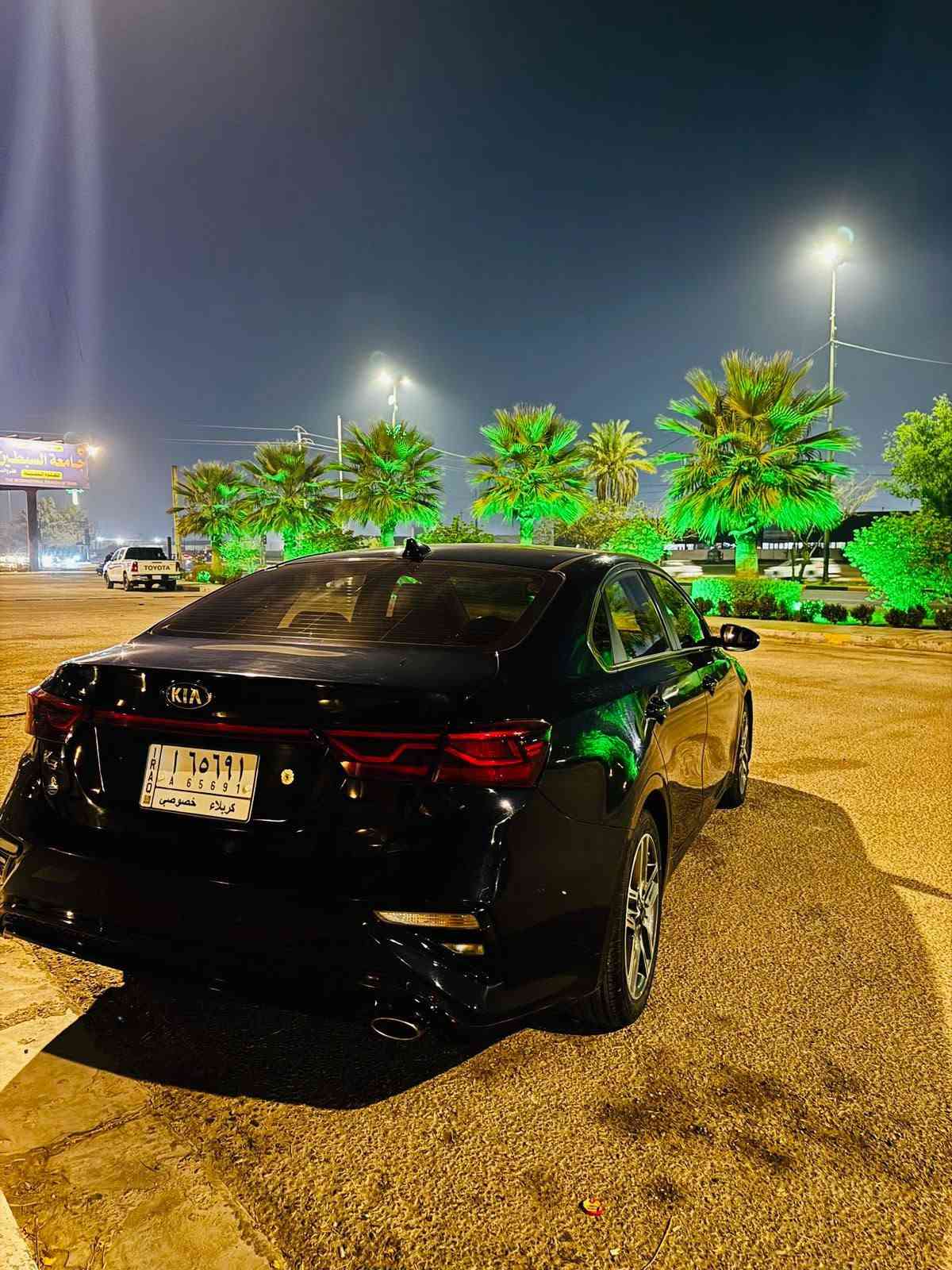 السلام عليكم 
كيا K3
وارد كوري 
موديل 21
قطعتين صبغ 
جاملغ او بنيد
مكينه 1600
دبل نوزل
رقم معوقين 
سياره ماشيه 52
رادار امامي 
رادار خلفي
رادار جانبي
كشنات جلد 
تبريد تدقه كشنات
بصمه 
هواي بيها موصفات 
تخم تاير جديد 
سياره جديده 
كامره حساس خلفي 
تحكم بالستيران 
تحديد مسار 
سعر 115
مكاني كربلاء 
موبايل ***********
