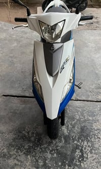 سايم نحلة • الكتروني • نضيفة