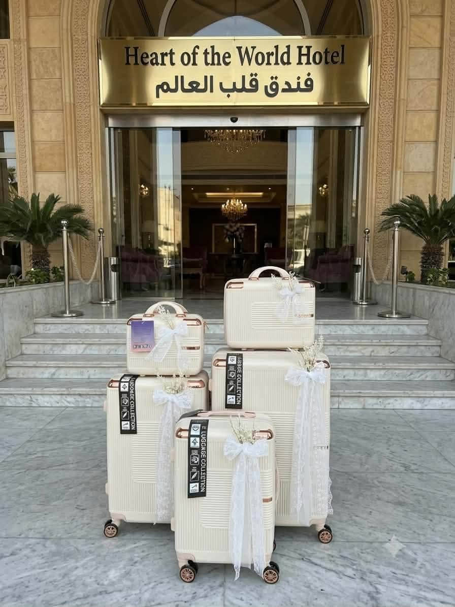 ايجار جنط عروسه ب25 بكربلاء سيت يتكون من 5 جنط ويبقن يم العروسه 5 ايام يوجد خدمه توصيل 🚚 كافه مناطق كربلاء الحجز واتساب ***********
