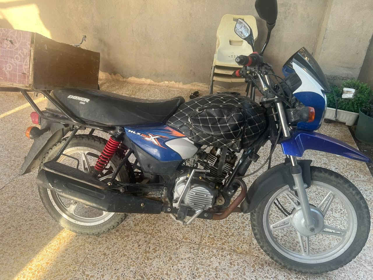 تي فيس لبيع السعر 700 وبي مجال قليل المكان غالبية منصورية الشط مكينة مفتوحة ومجفت درجة اولى***********

