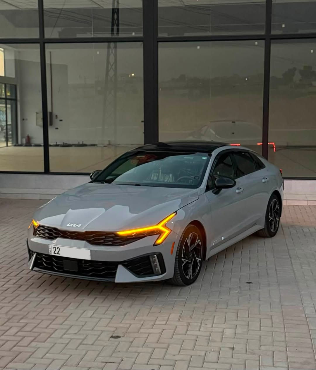 للبيع K5 موديل 2025
للبيع K5 موديل 2025

Gt-line
رقم اربيل كامل
محرك 2500
ماشية 24 مايل 

المواصفات :-

تو ويل
داخل احمر
حساس امامي وخلفي
بانوراما
شحن لاسلكي
كشنات هيتر
سستم صوت boss
قيادة ذاتية
رادارات امامية
رادارات خلفية
شاشة متصلة كيج الكتروني
صندوق ذكي
تشغيل عن بعد
اوتو هولد

الضرر :-

قبغ صندوق بدون ايرباك
وبيها جاملغ ايمن انطخ بالنقل مرشوش كلير بدون معجون
السيارة مصلحة تصليح حلو ونظرتها كلش حلوة وبدون نواقص نهائيا وشرط الفحص والسونار

مكان السيارة الموصل جانب الايسر
اتصال ***********
واتساب ***********

