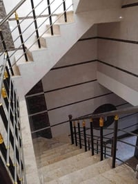 الجامعه • ١٠٠م • ٣غرف