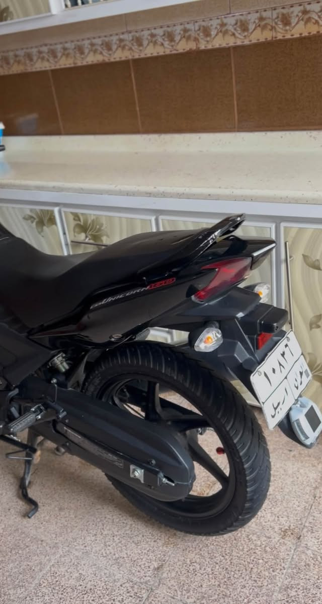 يونيكور • ١٦٠ • كابريتر