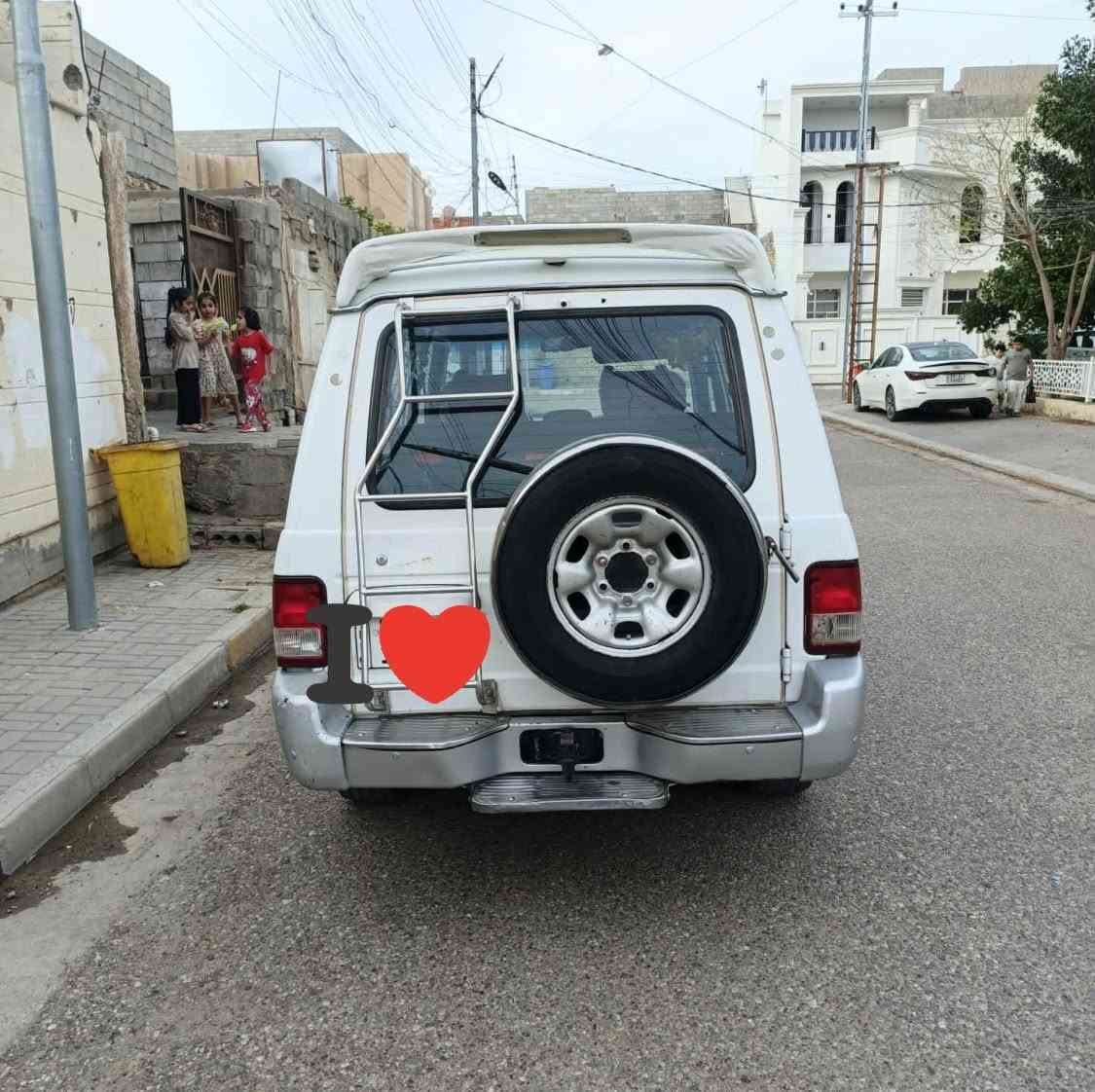يالله سلام عليكم كالوبر موديل 2003 رقم سليمانية انكليزي تحويل ثاني يوم 
كير ومحرك وحدادية جديدة تبريد ثلج كشر بلادي 
دفع رباعي كيرين عادي محرك v6 3000
 بلادي 75 مكاني النجف ***********
