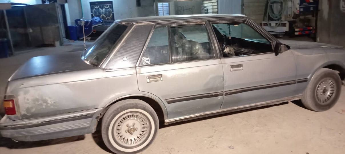 سياره سوبر للبيع المكان في البصره
@السعر35بيه مجال @  ***********
