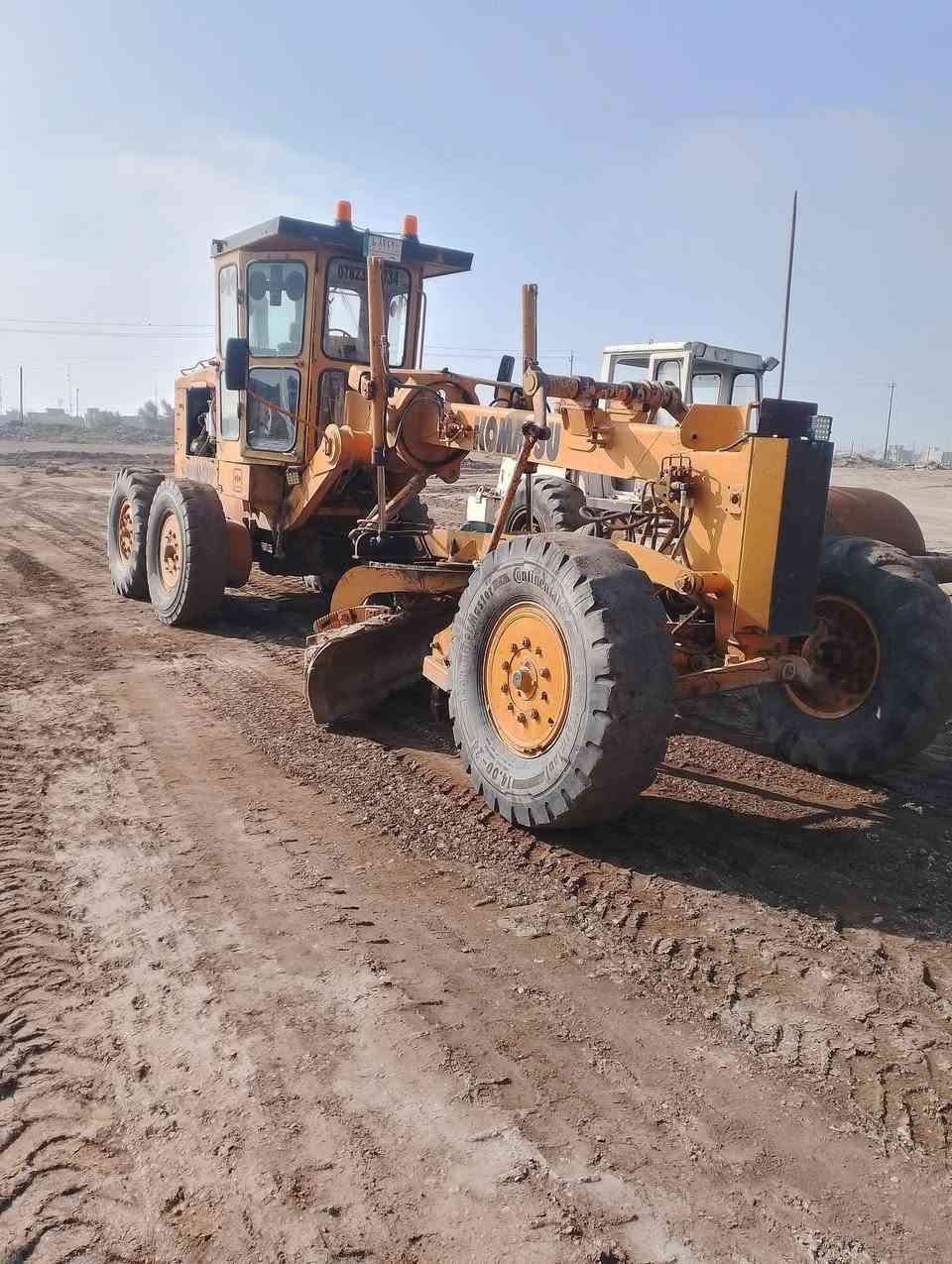 كريدر كوماتسو البيع حجم 605 رقم بغداد بسمي 

***********
