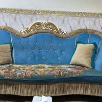 تخم • ١٠ مقاعد • صوفا
