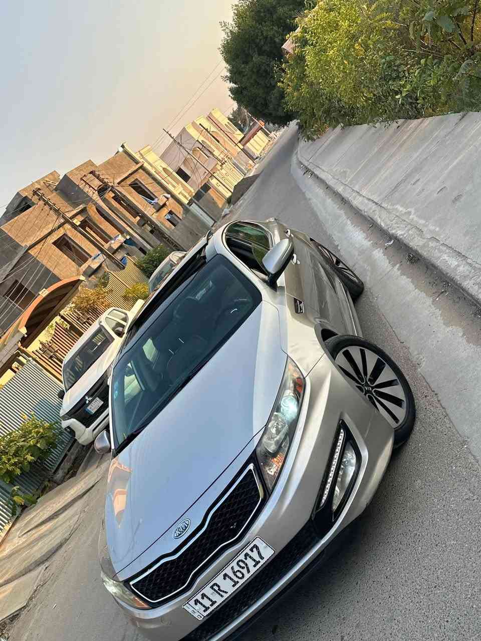 اوبتما موديل 2011 فول لمتتد كير مكينه مكفوله السونار مرفق بالمنشور مكان السياره بغداد البياع  السعر 100 بيه مجال 
رقم الهاتف ***********
