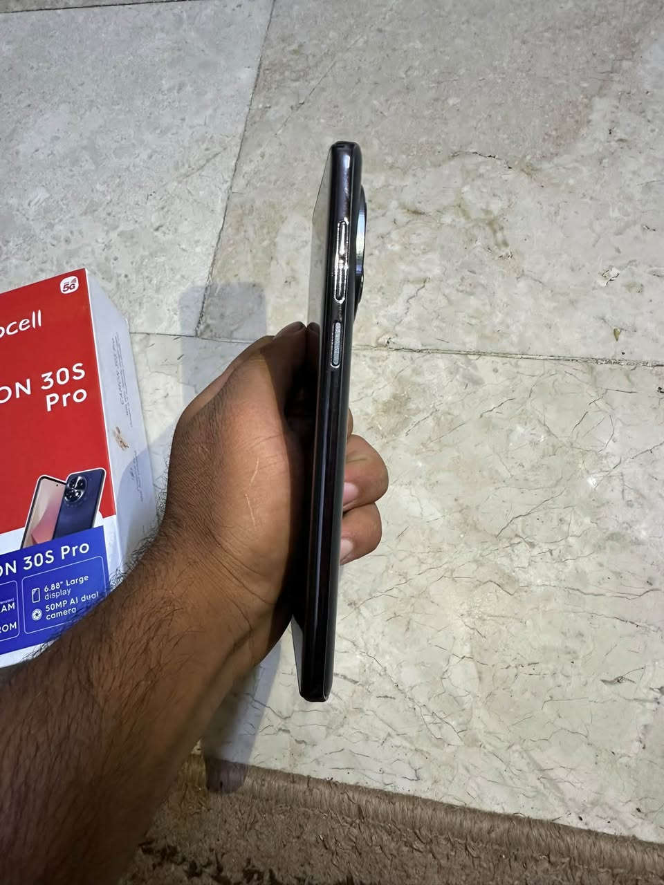 تكنو تلاثين ابرو  جهاز نضيف السعر 150 وبي مجال ***********
