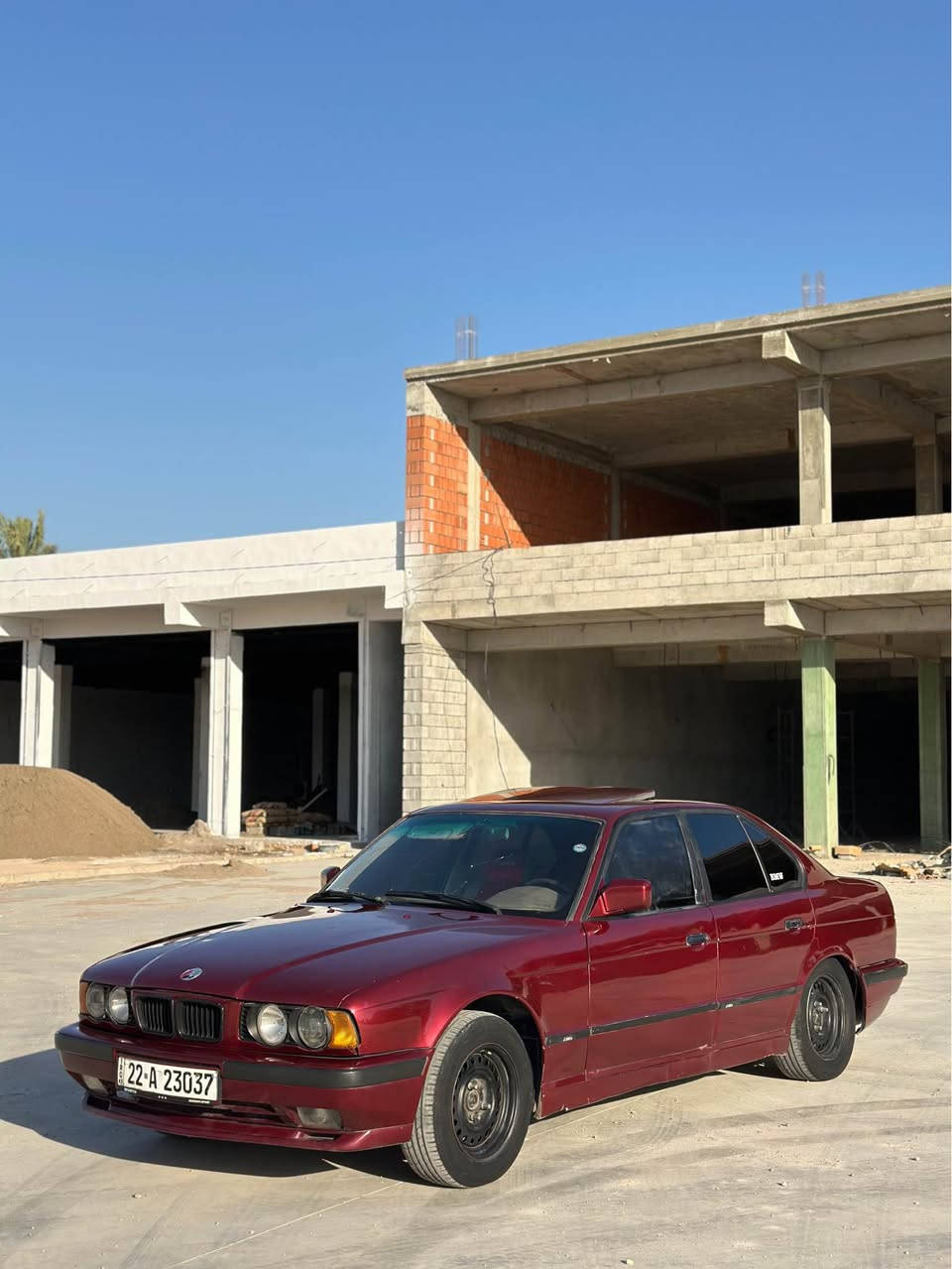 سلام عليكم
Bmw 1990 525 للبيع
كير عادي كير عادي!!
فول مواصفات
سلايت 
كوشن جلد
دواخل ابيض
لايت زينون
جام كهربا
باقي مواصفات معروفه
سياره حلوه وجاهزه 
بيهه ضربه بسيطه بجاملغ الخلفي يم قبغ بنزين
مابيهه دواخل
سعره 38بيهه مجال كلش بسيط مال الجيه
رقم وسنويه جديد لل2029
مكانه دياله خانقين
رقم موبايل ***********
رجاء رجاء رجاء لحد يدز رساله ويسال ماموجود علي الفيسبوك كلشي مكتوب فوك حته سعر عجبك خابرني وتدلل خناقين, ديالى
