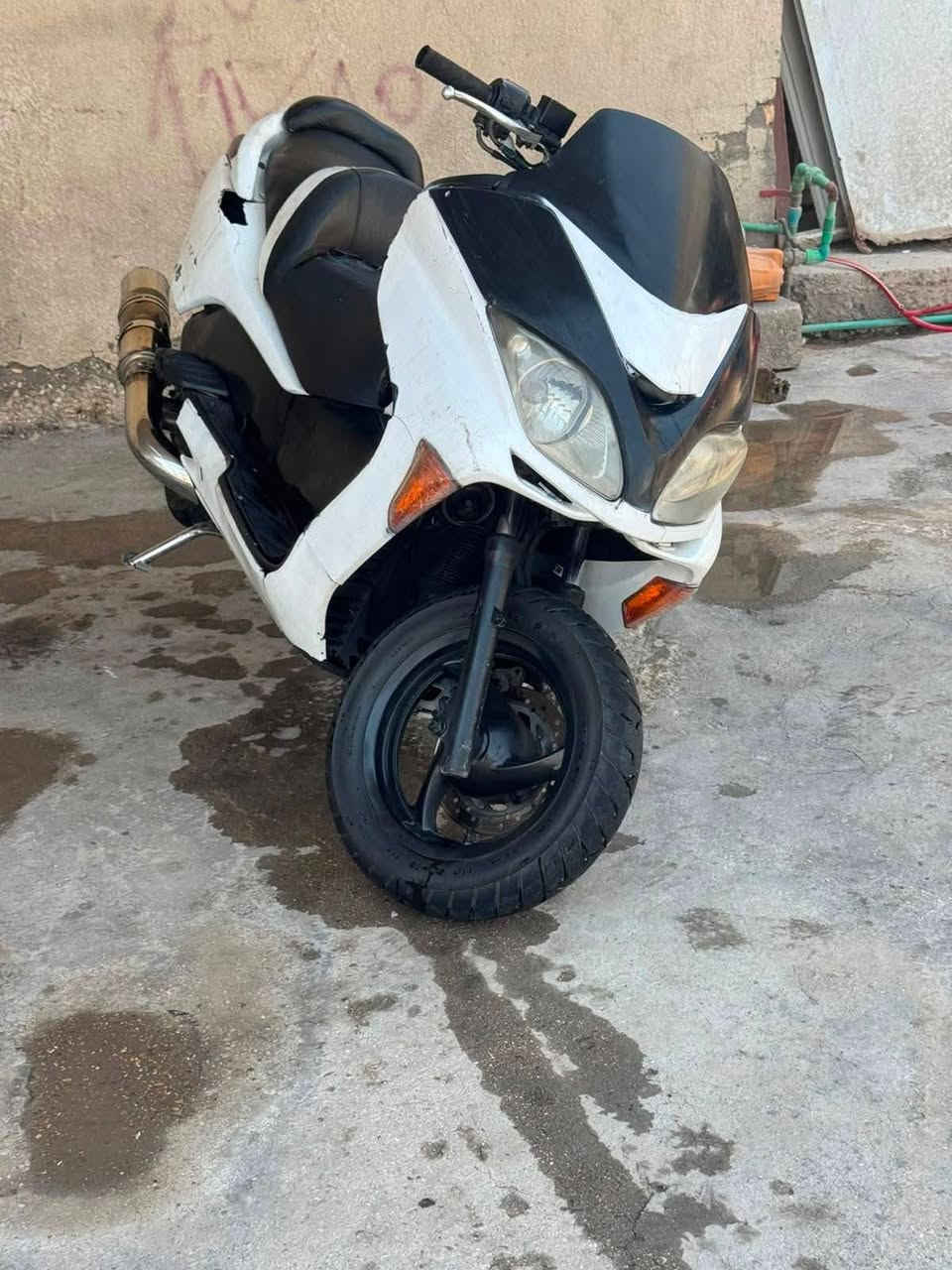 السلام عليكم فورزه 08 للبيع محرك نضيف كلشي ما بيه سعر 500 وبيه مجال رقم *********** انتصال وبيك خير ودلل الرقم بيه واتساب المكان كربلاء امن الداخلي
