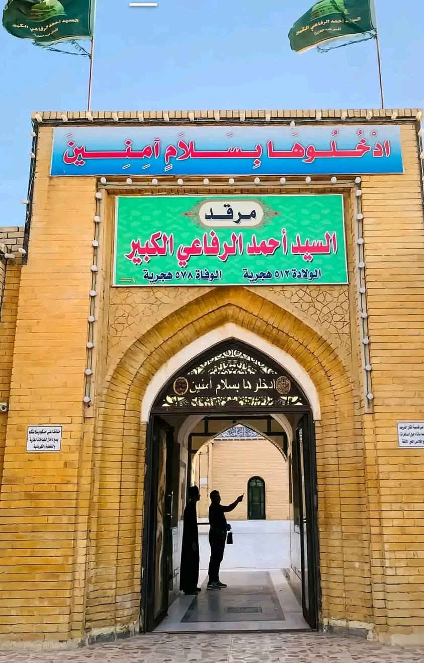 ‏بسم الله الرحمن الرحيم
‏
‏﴿وَمَن يَتَوَكَّلْ عَلَى اللَّهِ فَهُوَ حَسْبُهُ﴾
‏اللهم صلِّ وسلم وبارك على سيدنا محمد، وعلى آله الطيبين الطاهرين، وصحابته الغر الميامين، ومن سار على نهجهم إلى يوم الدين.... 
‏
تعلن حملة #انوار_رامة للزيارات الدينية
 🕌ــــ زيارة العتبات المقدسه ــــ 🕌  
- (ويكون ترتيب البرنامج حسب التالي) - 
🔵←سيدنا سلمان المحمدي( رضي الله عنه)
🔵←سيدنا سعيد ابن جبير (رضي الله عنه) .
🔵←السيد احمد الرفاعي (رضي الله عنه) 
🔵←النجف الاشــرف مرقد الامام علي (عليه السلام).
🔵←كـربلاء المقدسة الامام الحسين والعباس (عليهم السلام). 
🔵←سيدنا الشيخ عبدالقادر الكيلاني (قدس الله سره) 
والسيد محمد الهندي (قدس الله سره) 
🔵← الكاظمين عليهم السلام 
ـــــــــــ 🕌 ـــــــــــ 🕌 ـــــــــــ 🕌 ـــــــــــ 🕌
🔴ملاحظة مهمة عزيزي الزائر عزيزتي الزائرة🔴
✳️ الحجز يكون من الان ضماناً لمقعدك..
🎉تتضمن الرحلة مزارات دينية,
مبيت ثلاث ليالي 3 ايام 
سعر المقعد الواحد 35 الف دينار 
موعد الانطلاق في 2026/9/17 الخميس
برفقة:- شيخ ابراهيم الشيخ جرجيس (ابو خمره) 

ـــــــــــــــــــــــــــــــــــــــــــــــــــــــــــــــــــــــــــــ...
🔹الانـطلاق يكون من مدينة كركوك وداقوق و طوز خورماتو وناحية سليمان بيك و ناحية العظيم و محافظة ديالى ....

للحجز والاستفسار مراسة صفحتنا على فيسبوك او لاتصال على الرقم التالي
📲[ *********** ]
📲[ *********** ]
