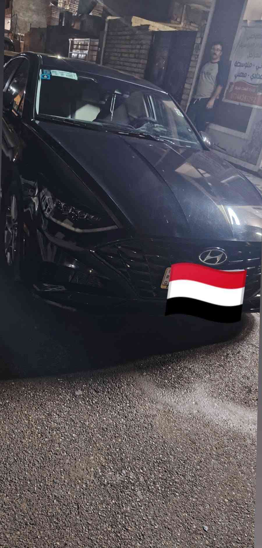 السلام وعليكم سوناتا 2023 بسمي رقم بغداد كير مكينه مكفول سياره ماشيه 60 مايل حادثه مال أمريكا بابتين وجاملغ خلفي مع صبغ قبق جنطه  بدون دواخل ولا شواصي ولا لغد السعر 133 وبيه مجال بصيط  سياره نضيفه مال بيت. العنوان بغداد. الكرخ     رقم ***********
