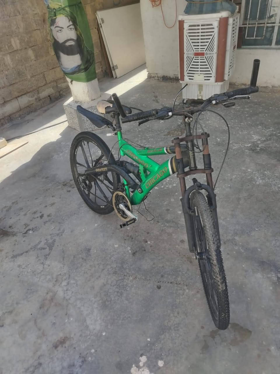سلام عليكم بايسكل للبيع كلشي شغال بي گير ثمن نمر  البريك تسكات يعني ربع متصرف علي السعر80   للاستفسار  *********** مكاني صويره حي الزهور
