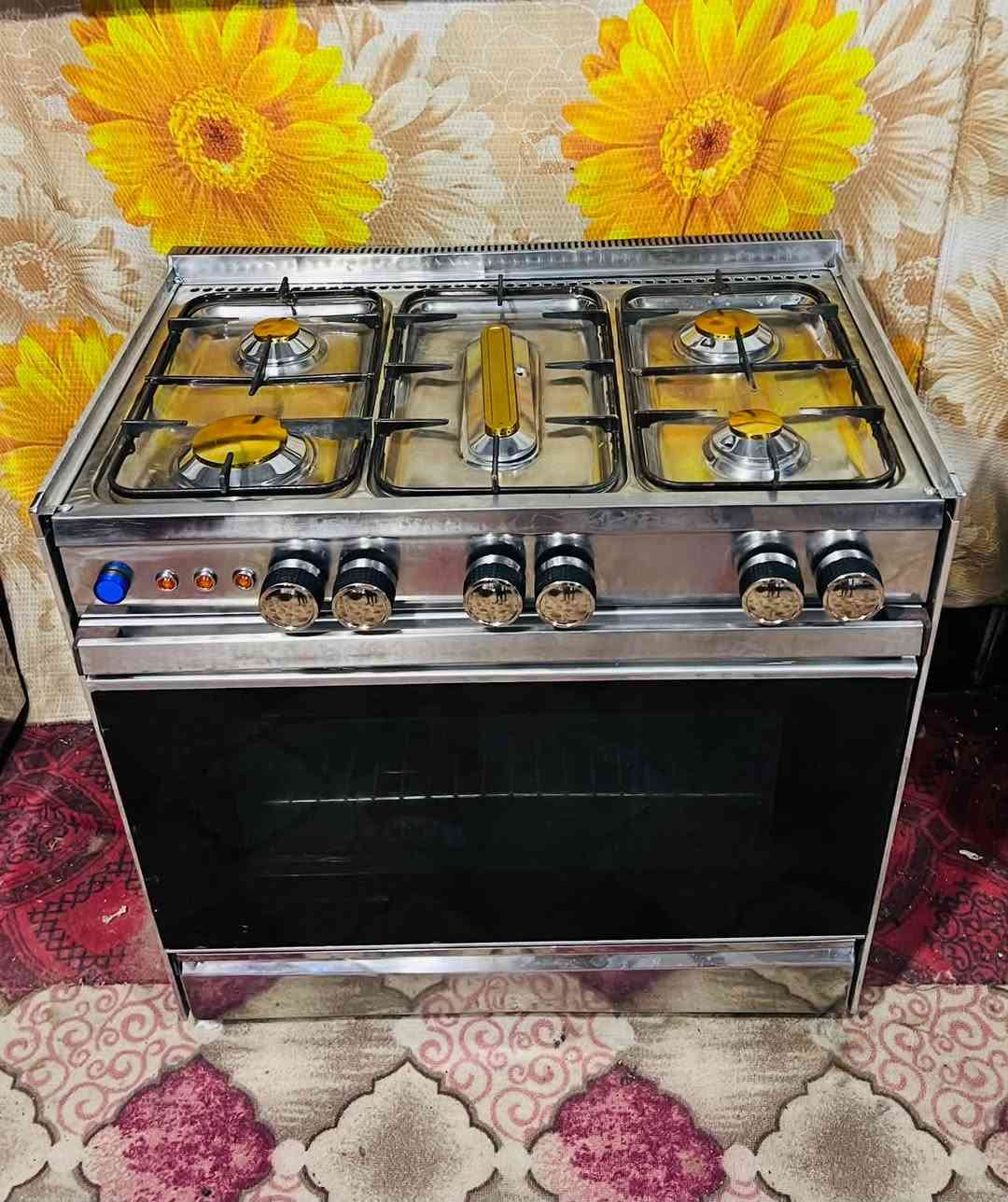 كل الموجود بالصوره للبيع تفضل وات ساب ودز التريده ويجيك السعر كربلاء حي الغدير ***********  غير متواجد ع ماسنجر فقط وات ساب واتصال
