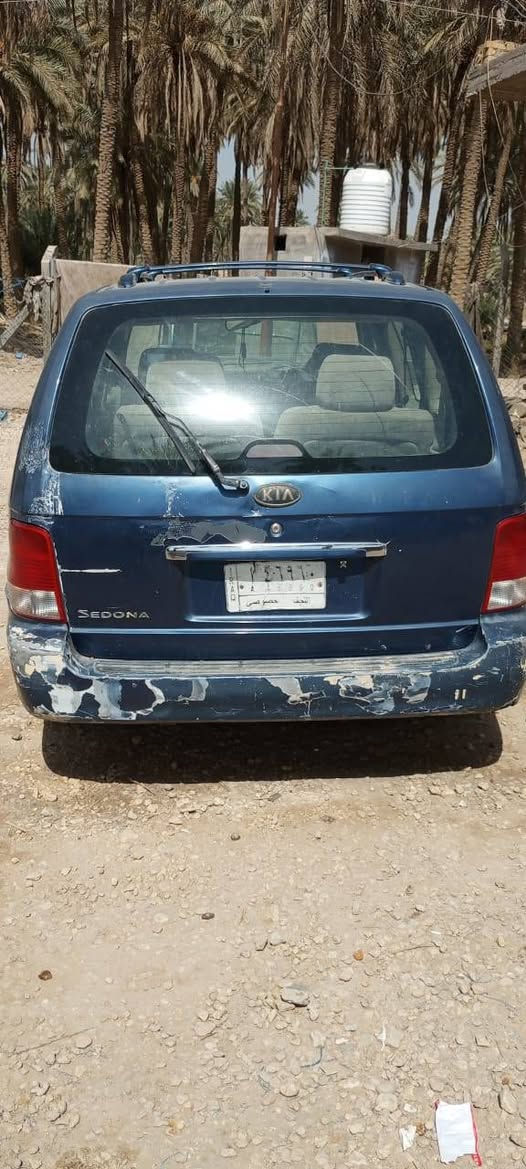 السلام عليكم رجاء انتبه على منشور عندي سياره سيدان 202 مكينه بيه مفتر ابراص كير وحداديه وتخم تيرخير من الله اي ستفسار عل رقم ***********  السعر 70 وبيه مجال
