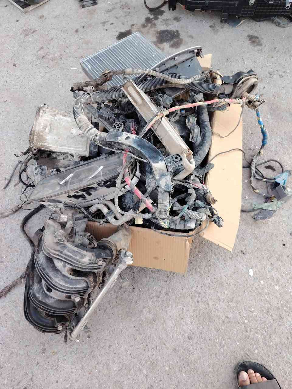فابريته تفصيخ جديده بلاد
+ التدفئه
عقل سوناته 2006
عينه جديده تفصيخ
ضفيره دشبول + ضفيره مكينه كامله شتحتاج منها اخذ
كفر دشبول مامفطر نضيف
دكشن شغال نضيف
للتواصل
***********
