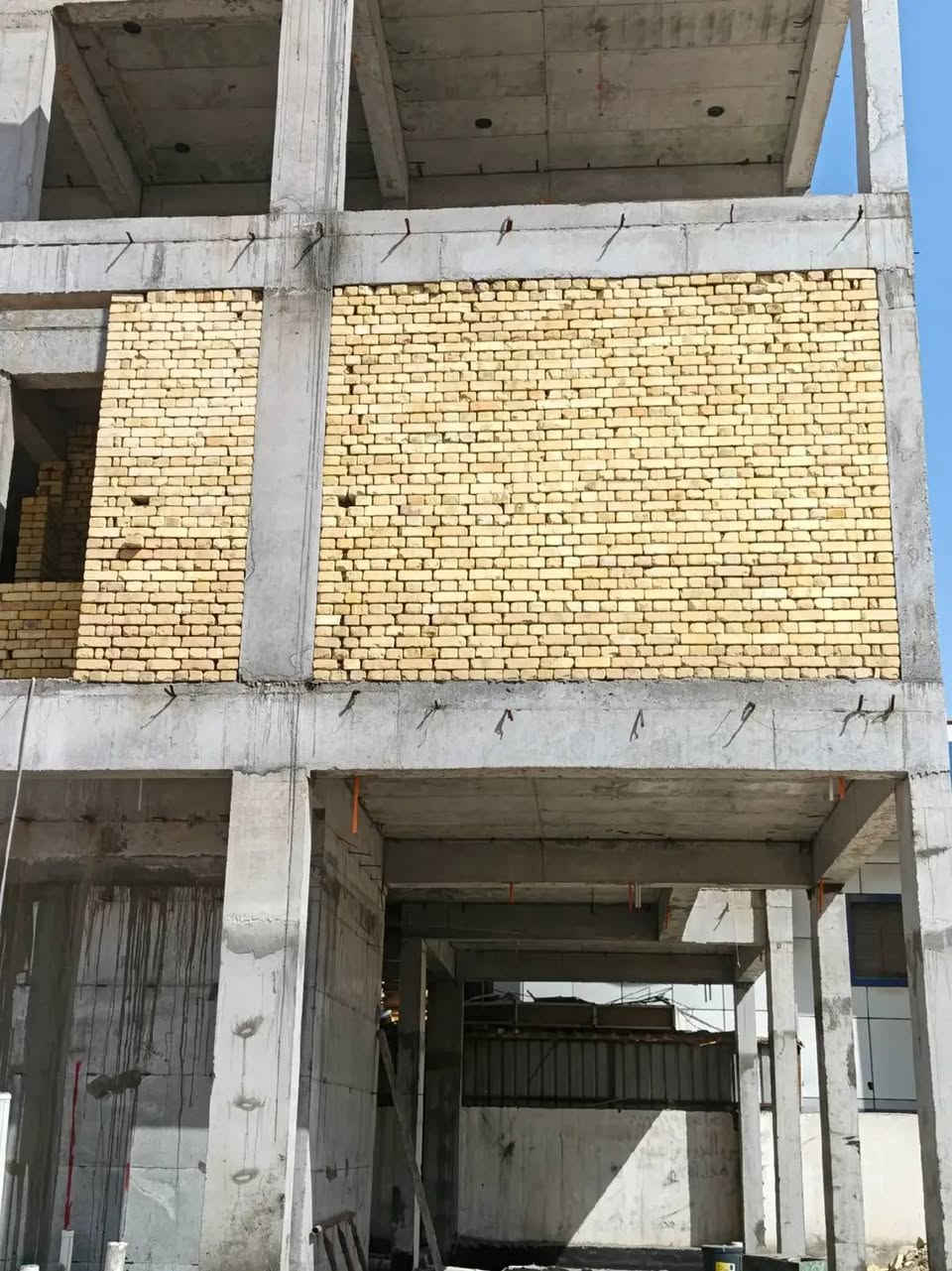 مقاولات أبو حسن بناء درجه أولى لاتصال ***********
