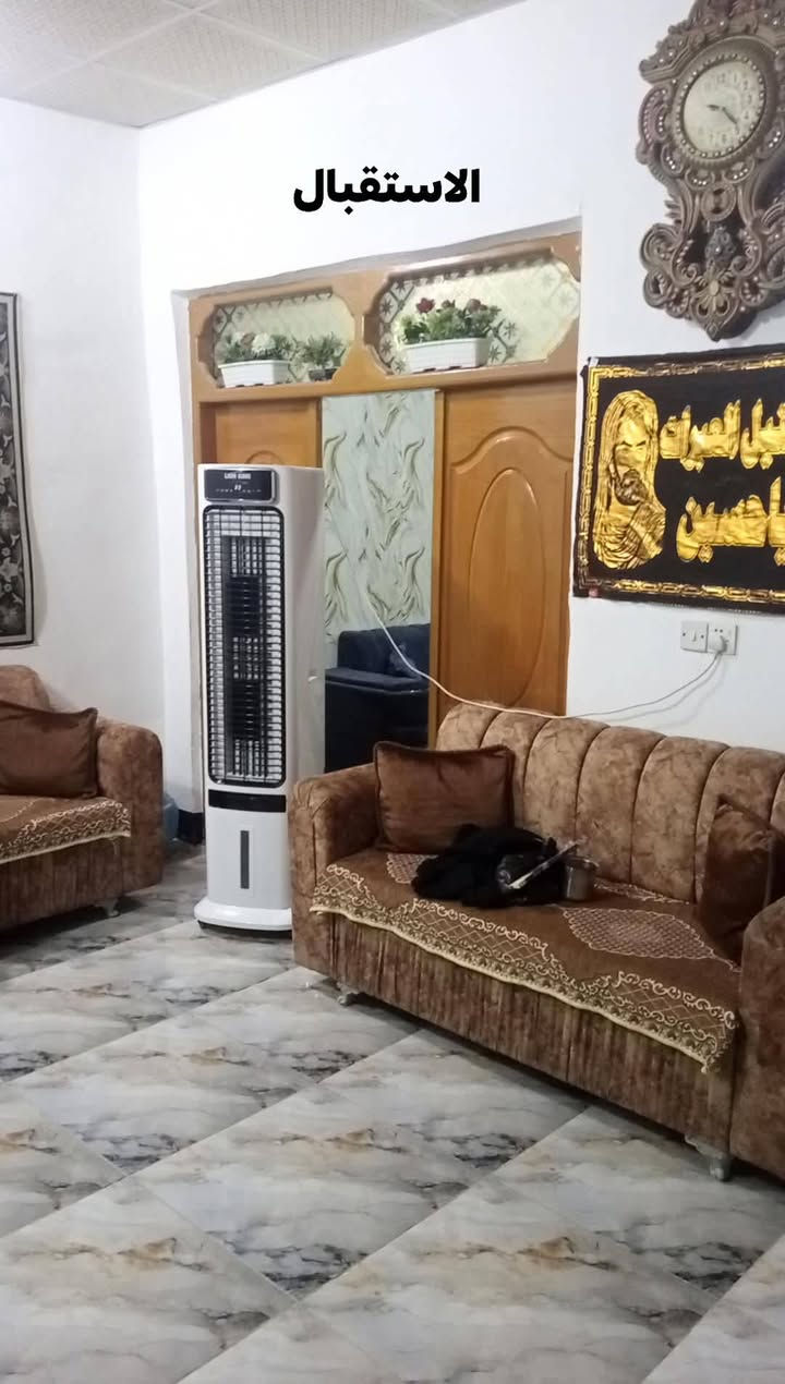 السلام عليكم بيت للبيع المساحة 100 متر صب كونكريت بيت مرتب بدون اثاث 36 وبي مجـال
ومع الاثاث بي خير ويدلل  
البراكية شـارع الشفلات ومـكانة مرتب وبناء جديد 
ومرتـب احلى مـن الصور  
هـذا رقمي *********** بي واتساب
