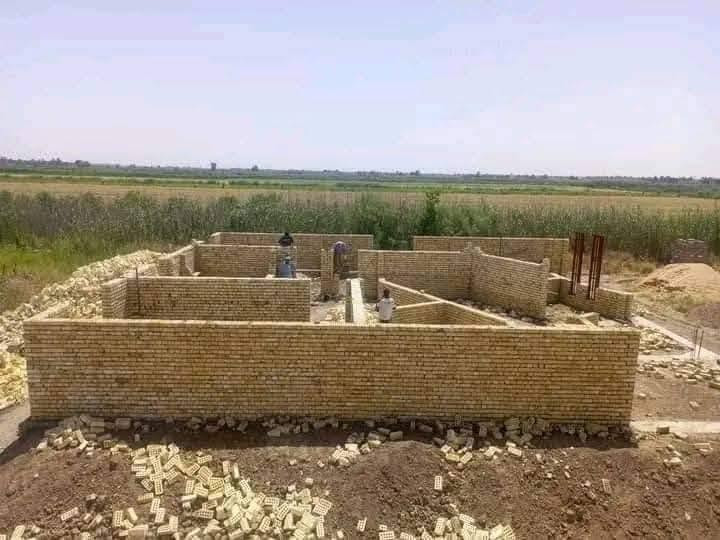 سلام عليكم
خلفه بناء متفرغ حالياً 
نشتغل قطعي وع الدبل
شغل درجه اوله وتنضيف الموقع بعد اكمال العمل
انجاز سريع بالعمل 
( اسعار مناسبه)
الاسفسار تواصل خاص واتصل على الرقم
*********** 
***********
