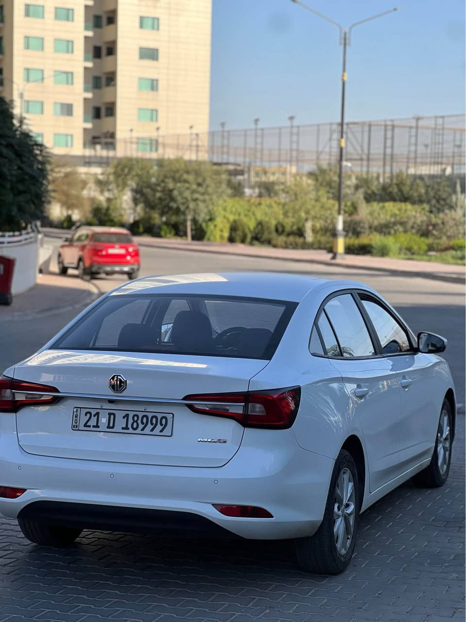 MG 5 2025 گێڕ عادی

9000 km ڕۆیشتوە 

سەیارەکەمان گێڕ عادییە

بێ بۆیاخ بێ سارد 

ویلەکەی گۆڕاوە

نمونەیە لە جوانی 

بە شەرتی گێڕو مەکینە 

تەحویل و غرامە بە شەرت

لە سلێمانیم 

*********** السليمانية, العراق
