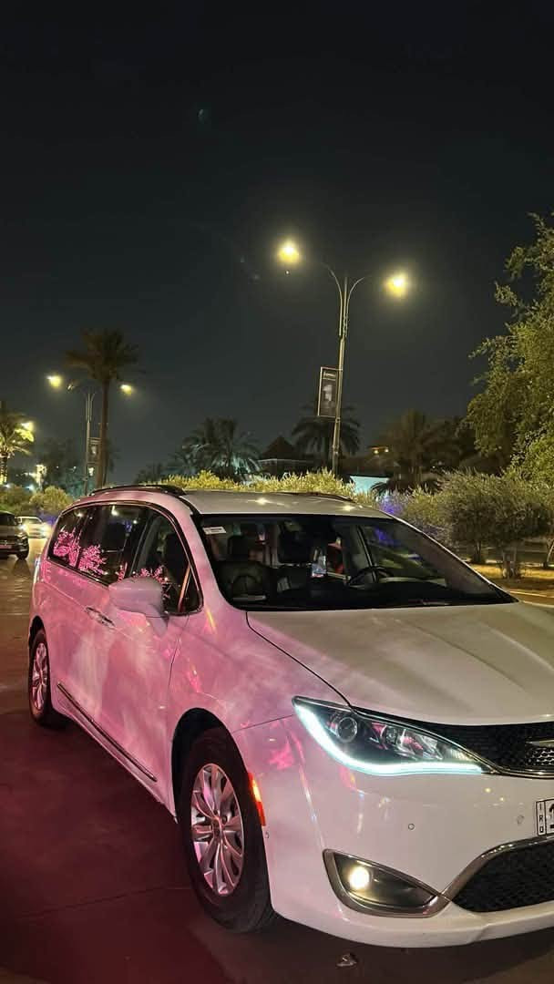 جمعه مباركه عليكم جميعا 🤲🏾
باسفكا تورنگL اعلى مواصفات2018 ماعدة البنوراما!
الحادث كما موضح بلصور لا شاصي ولااا لغود
مكينه 3.6L جديدة مكفوله هية والگير وتبريد شرط تفحص 
بصمه عدد2 
كامره360
اوتو بارگ
حساسات امامية وخلفيه 
لايت زنون ناصي وعالي 
تحديد مسار 
گار بلي 
هيتر بل كشنات
نظام سستم 🔈 صوت 10سماعات
مثبت سرعه
رادار امامي خلفي 
هيتر مرايات حساس بل مراية عند الاجتياز
وخير من الله مواصفات 
مكان بغداد اليرموك !
والاستفسار ع الواتساب
السعر.   175 بيها مجال بسيط $$ 

***********
