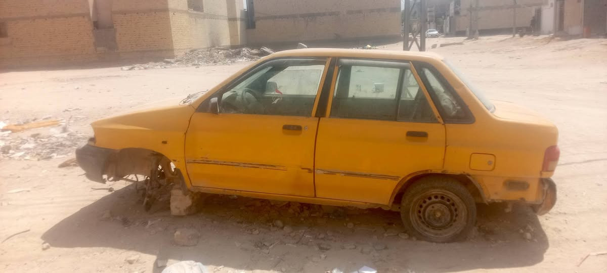 لبيع سايبا تفصيخ أو بدي بدون محرك وكير ومشط باقي دشبول وظفيره وعقل وهوزن جام كله شغال مكان كربلاء حي القدس ابو بهاء الفيتر رقم الهاتف *********** سعر سايبا 150 الف قفل لي يريد سايبا يجيب أكرين واني خادم
