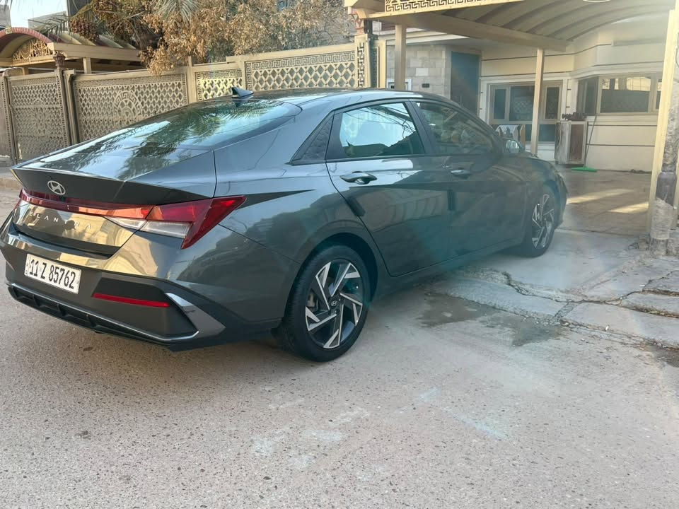 🚗 هيونداي النترا SEL 2024

🌏 وارد أمريكي

🔺 المواصفات

▪️ محرك 2000 DOHC دوش

▪️ كير على وضع الشركة

▪️ بصمة تشغيل وأبواب وجنطة

▪️ تشغيل عن بعد ⚡️

▪️ جنطة ذكية تفتح أوتو عند الاقتراب 🚶🏻‍♂️

▪️ دشبول إلكتروني متصل

▪️ إنارة داخلية محيطية متعددة الألوان 🌈

▪️ رادارات 360 درجة

▪️ رادار جانبي للنقطة العمياء ⚠️

▪️ رادار خلفي ‼️

▪️ رادار أمامي ❗️

▪️ تحديد مسار + سياقة آلية

▪️ توقف ذاتي عند الاقتراب من سيارة 🚳

▪️ لايت زينون عدسات + LED

▪️ كامرة دوارة

▪️ شاشة لمس، نفكيشن، Wi-Fi، GPS، Android Auto + CarPlay 📲

▪️ فول تحكم ستيرن

▪️ كروز مثبت سرعة

▪️ 3 وضعيات قيادة: Smart - Sport - Normal

▪️ داخل أسود

▪️ أوتو هولد + إطفاء المحرك الذاتي

▪️ منافذ USB / AUX / 12V

▪️ نظام ABS / مانع انزلاق

▪️ شاشة ضبط بالدشبول

▪️ حساس إطارات

▪️ ويل كب كروم

▪️ تبريد كلشي بلادي على وضع الشركة

▪️ كهربائيات ومحرك وكير وتبريد بدون أي عطل السياره بسمي شخصيآ واني مستوردها هزه جديده سنويه جديده رقم نكليزي السياره حادثها بمريكا فقط جاملغ راجع بارد بدون ايرباك وبلعراق صار بيها باب السايق والورا والباقي كلير توحيد لون بدون دواخل بدون ايرباك وشرط الفحص مكاني بغداد واي استفسار رقمي *********** السعر 140 وبيها مجال
