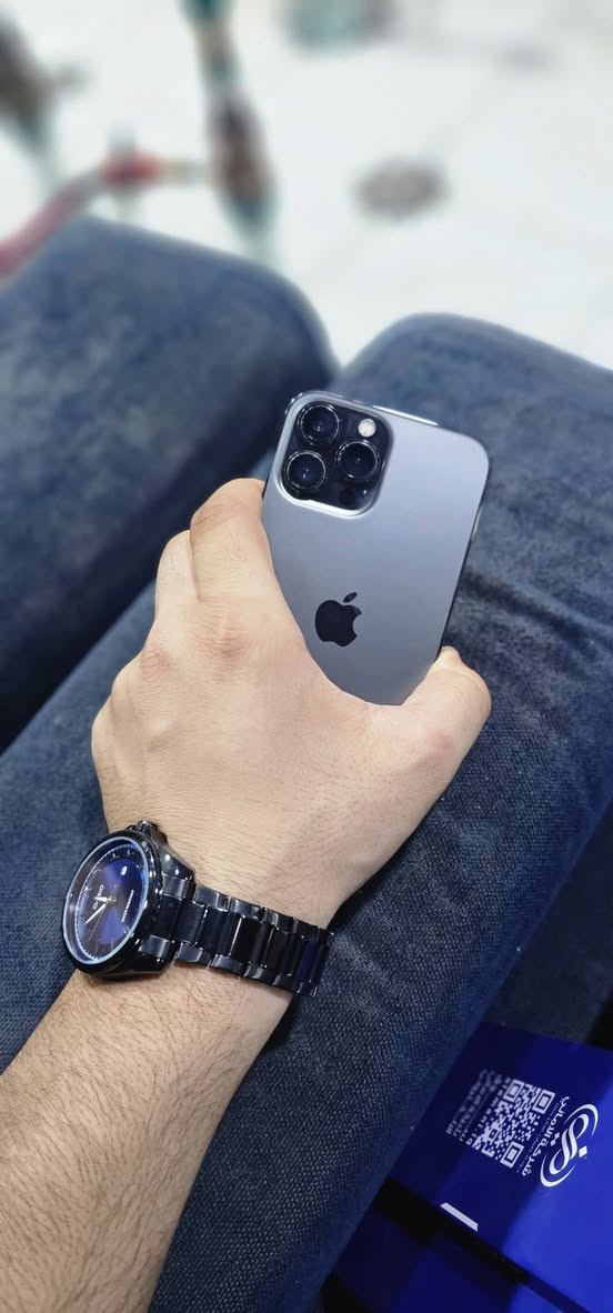 📱 للبيع iPhone 13 Pro Max 📱
✨ السعة: 256GB
🇺🇸 النسخة: أمريكي
🎨 اللون: Sierra Blue (أزرق سييرا)
🔋 صحة البطارية: 76%
📸 الكاميرات: ممتازة
🔓 Face ID: يعمل بكفاءة
✨ الجهاز نظيف والاستعمال خفيف.
💰 السعر: 675,000 دينار
🤝 قابل للتفاوض بالمعقول.
📍 الموقع: كربلاء
📲 للتواصل فقط عبر واتساب أو الاتصال:
***********
