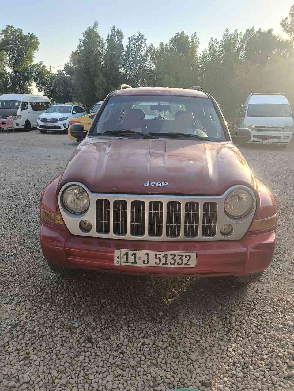 جيب 2007 رقم بغداد انكليزي 
مكينه وكير حداديه دواخل حلوه 
البدي بي شويه صبغات 
السعر 65 وبيه مجال 
العنوان طويريج 
***********
