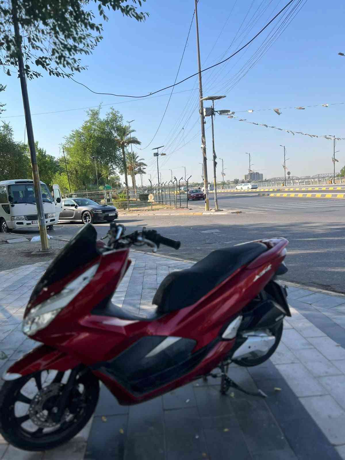 بي سي اكس جيل الثالث ،،،jf
_كفاله_عامه 
#محرك (150) حرف( A )
 دراجة جديده  اصلي 
كفرات شرط بلاديه  شلعه معدل خير من الله 
#حساسات.  شغاله 
#دراجه كامله اي نقص مابيه  أستان كهربائي #الدراجه مكينه لوك    احلا من #الصور مال جناي المكان بغداد الكرخ  

 #رمبه  اي نقص مابيه السعر(مليون و900 )
#وبيه مجال الاتصل الهاتف ***********
