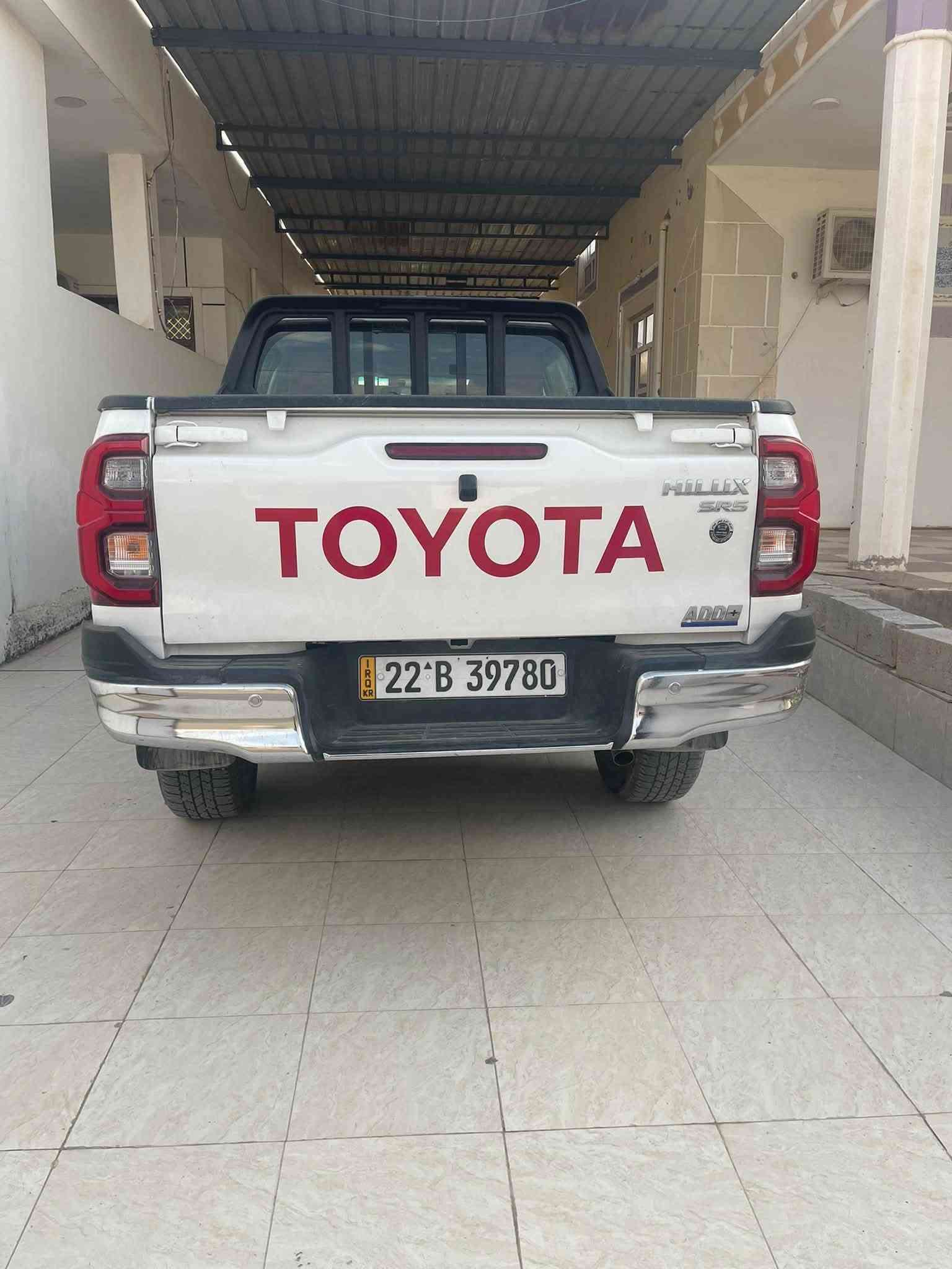 هايلوكس • فورويل • ٢٠٢٥