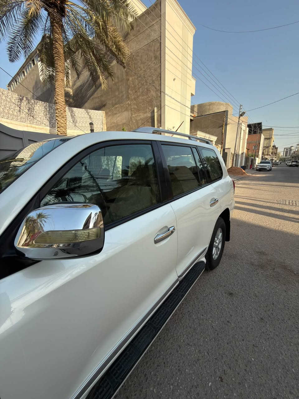 سلام عليكم             مكلف بنشر اتصال 📞 فقط ع الخط.   سعر 285 ورقه 

اخوان لاند كروز 2010 للبيع رقم بغداد 
سياره ماشيه 233 الف كيلو قابل للزياده 
سياره جاهزه من كلشي ما ناقص شي 

سياره مكفوله كفاله عد نص البنيد مصبوغ لغرض الجماليه لن جان بيه طكعه مال جراد او صبغته 

سياره كفال من الضربه 🧿 حتى البنيد ما مضروب 

مكان السياره النجف الاشرف 
***********
