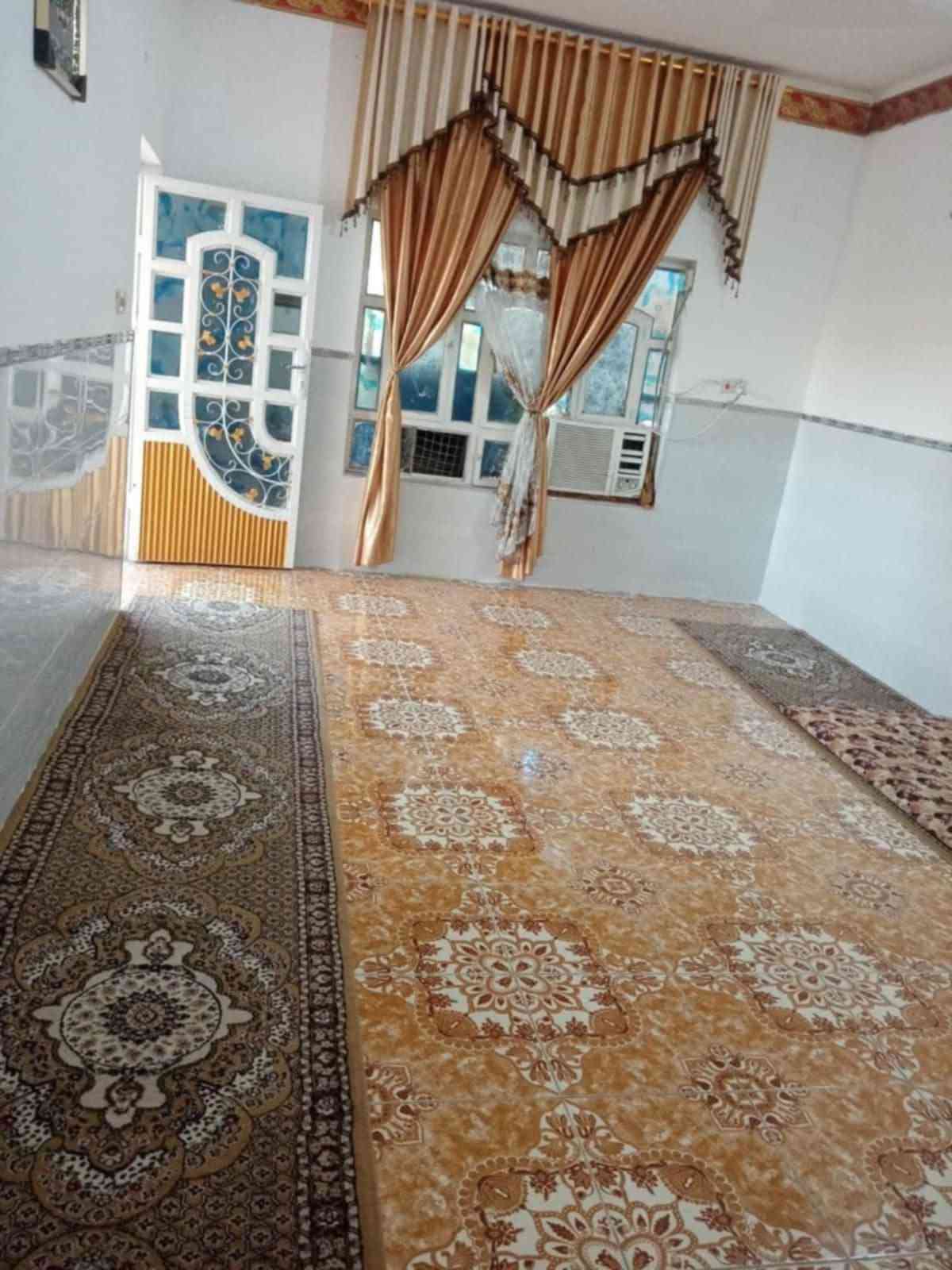 خلف مستشفى • ٢٠٠م • غرفتين نوم