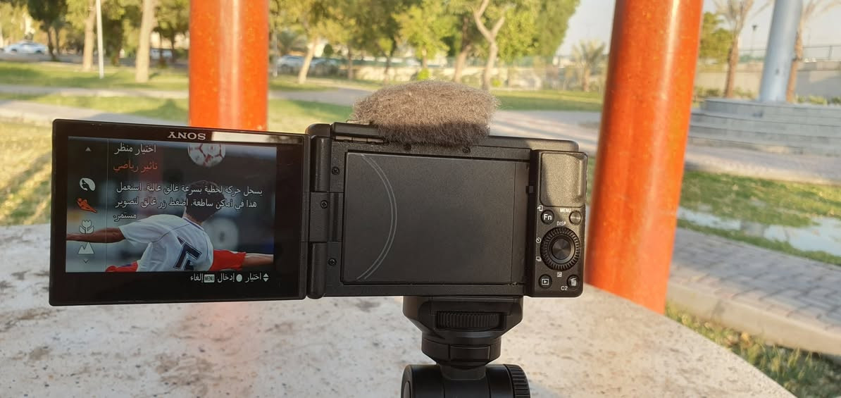 السلام عليكم شباب

كامره التصوير ال SONY Z1-1 الاحترافيه من سوني 

طبعا الكامره نضافه عاليه بدون اي خلل مضمونه بالكامل اكيد

تاتي بعتاد ممتاز بالرغم من صغر حجمها 

امكانيه التصوير سواء صور او فيديو بدقه ال4K بنقاوه الوان عاليه

تحتوي علئ مجموعه اوضاع تصوير احترافيه

سواء رياضي- سينمائي بحيث تكون ممتازه لصناع المحتوئ او الابلوكرز  

ذني الصورتين بالوضع التلقائي بدون تعديل

وياها الاستاند وحده مالتها الاصلي ماخذه ب100 دولار 

سعرها كلها هيه و الملحق 545 الف فقط

العنوان بغداد قرب البياع و متوفر التوصيل ايضا 

للتواصل***********
