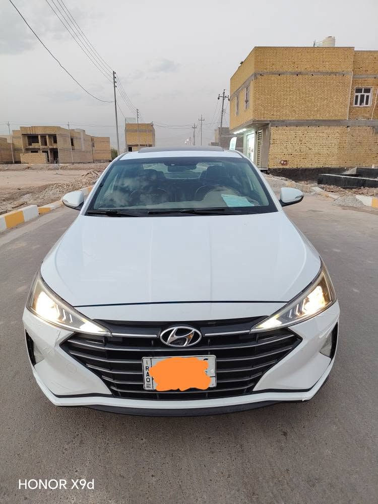هونداي النترا موديل 2019 رقم بغداد حره تحويل ثاني يوم  وارد خليجي كفاله عامه من الضربه والتبديل والصبغ والفتح كفاله عامه وكتاب الفحص موضح بل صور شرط كفاله عامه مكينه 2000 دوش  شرط ما مفتوحه مكينه وكير وحداديه وتبريد ثلج كله مكفول سياره جاهزه مال جناي بمعنه الكلمه استخدام شخصي فول مواصفات واحد على واحد بصمه تشغيل بصمه أبواب تحكم ستيرن شاره بل مرايه مري شفط شفتات مانع الزىق فتحه سقف ويل كب شاشه كبيره كامره دواره دسك خلفي وأمامي رادارات  تبريد قطعتين فول واحد على واحد مكان سياره ناصريه سعر 147 بيه مجال قليل رقم الهاتف *********** انه مكلف بل نشر خابر راعيه بيك خير وتدلل ناصرية, ذي قار

نص مكتوب في الصور:
- HONOR X9d