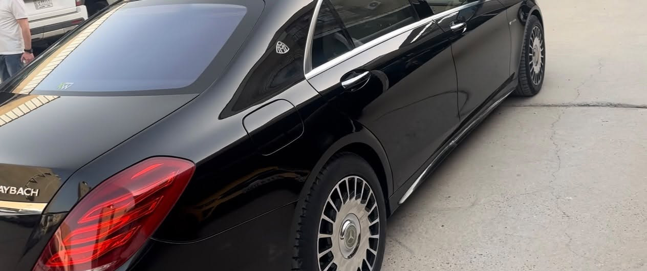 مارسدس s550
كت مايباخ 2020
رقم بغداد تحويل مباشر 
فول مواصفات سيارة جاهزة 
*********** مكان السيارة بغداد 
بسعر مناسب جدا

