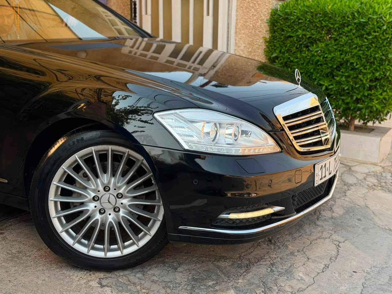 لعشاق الفخامة والجديد مرسيدس رئاسي فووول مواصفات مرسيدس S550 وارد الماني  موديل 2007  جديدة 
ماشية 155 الف كيلو   
باب طويل لارج
ابواب شفط 
5 بردات
ويل كب عين الشمس
حساسات امامي خلفي 
نظام صوت هارمن كاردن
فتحة سقف
داخل جلد بيجي ملكي
كشنات تدفئة وتبريد ومساج وخزن VIP
بردة خلفية كهرباء
مرس قلابة وشفط
جكات 
صندوك شفط
مكينه 8 سلندر 
مكان السيارة بغداد
السيارة كلش جديدة   
بيها رش كلير قطعتين من الخارج 
بدون ضرر ولا حادث السيارة جديدة ومابيها كل نقص
للاستفسار : ***********
السعر 188 مجال بسيط جداً

