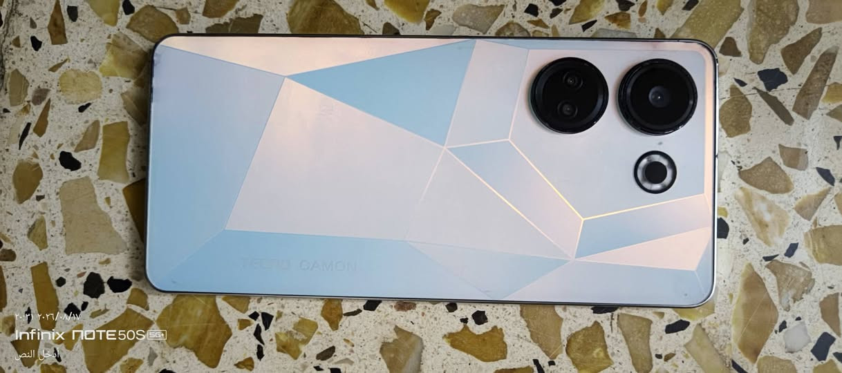 السـلام علـيكم
عندي جهاز Tecno 20 Pro 
للبيع بسعر 130 بي مجال 
يدعم الببجي ذاكرة 256 
فقط مبدل شاشة ولا يوجد اي ضرر في الجهاز 
للتواصل رقم الواتساب 👇🏻 
           ***********
