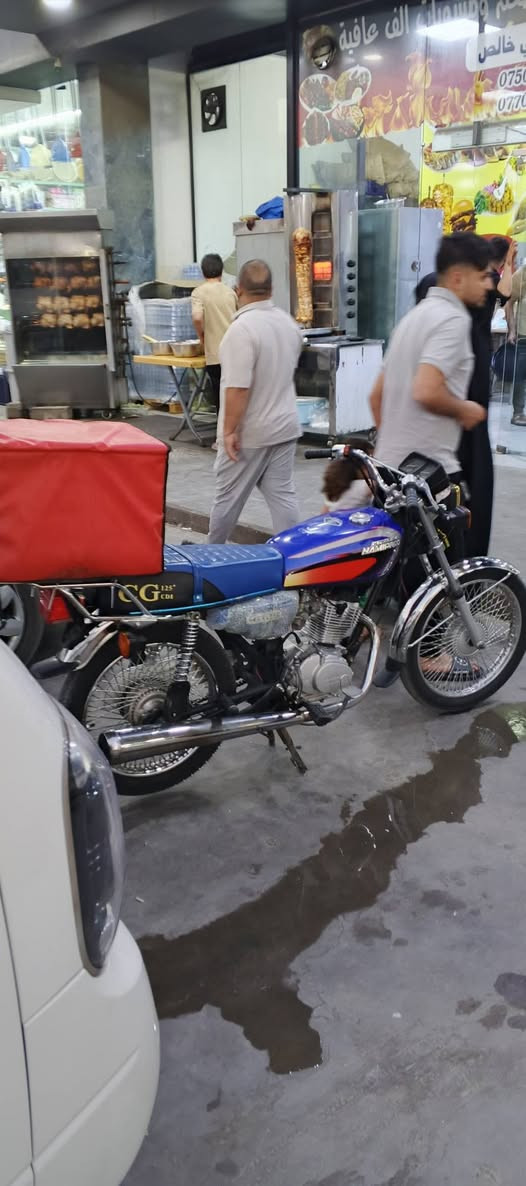 ماطورنا مبروك 21 ما مفتوح شرط بابا اول سعر650 كهربائيات نشرات زينه وكله فول اللي يريد يخابر نريد يخابرني على رقمي لو يراسلني ***********🥰😍
