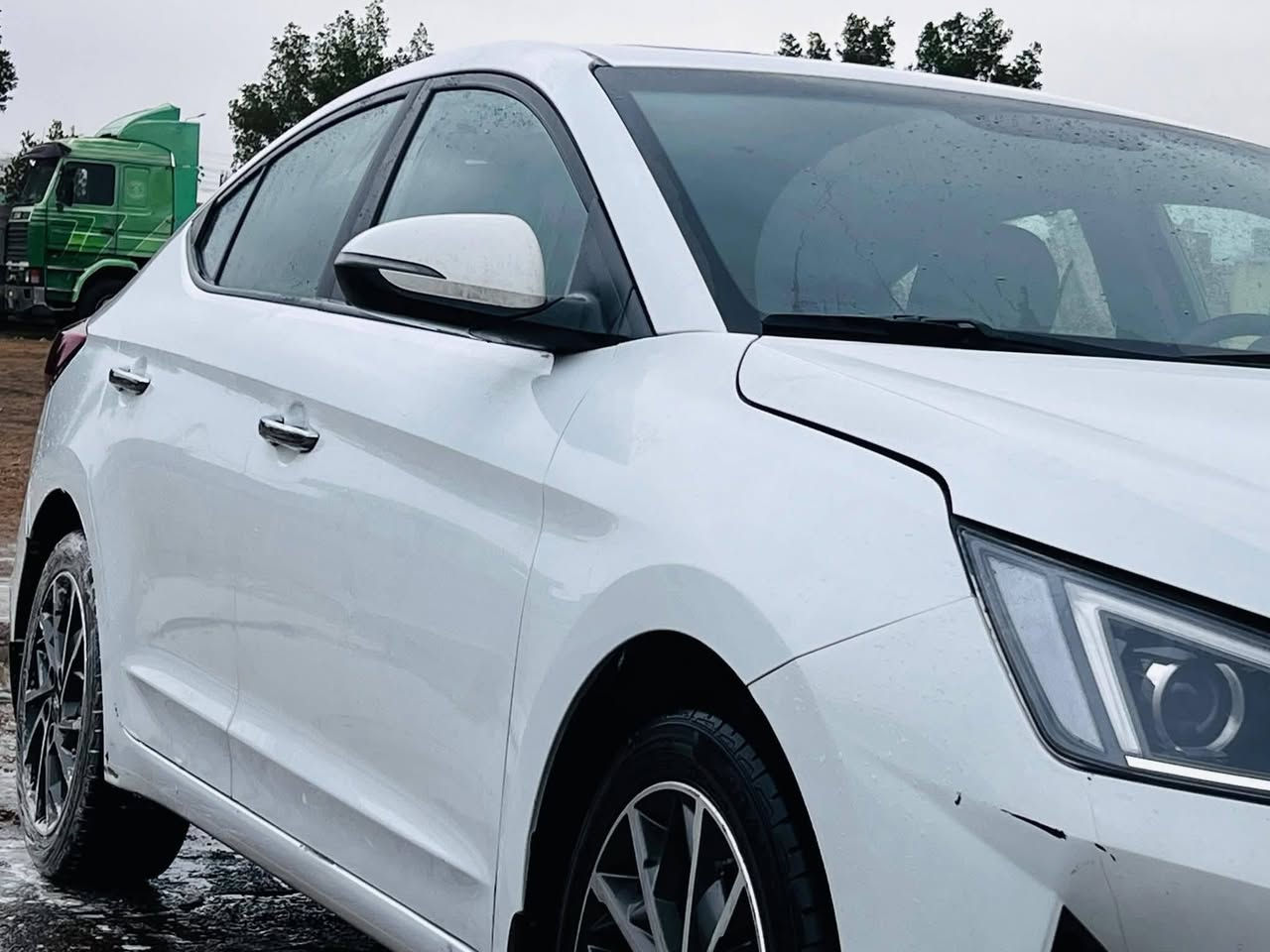 للبيع النترى ٢٠ خليجي فول مواصفات حره  رقم ذي قار بيه بارد بسيط بقيق الجنطه ورصعات بارد جهة السايق فقط  باقي كفاله كير مكينه كفاله السعر ١٥٠ مكان ناصريه ***********

